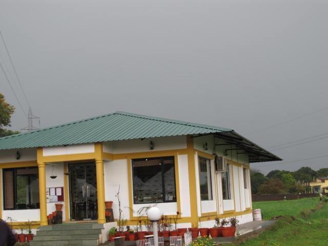 Derra Camp And Resort Jhajra ภายนอก รูปภาพ